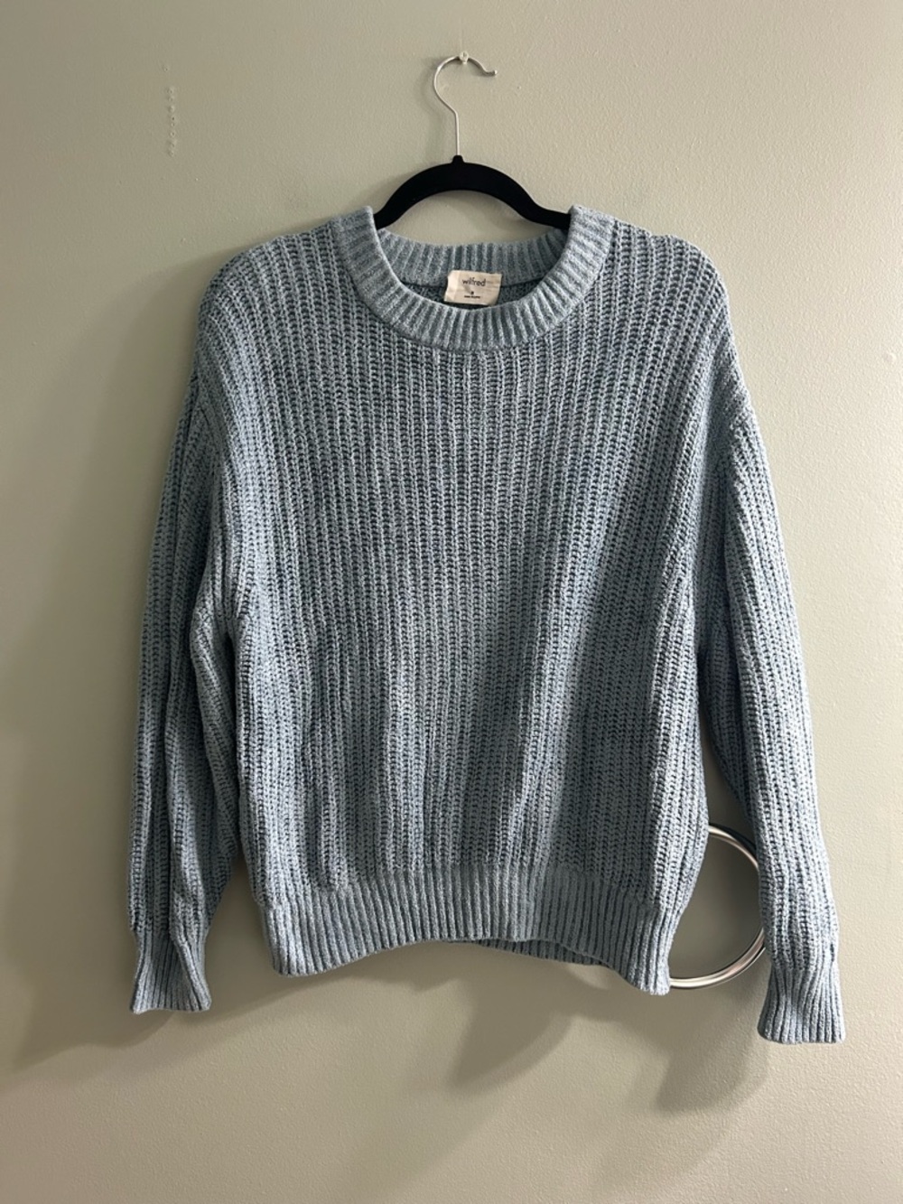 Wilfred Aritzia Essential Chenille Sweater in Light Blue knit - Picture 4 of 7